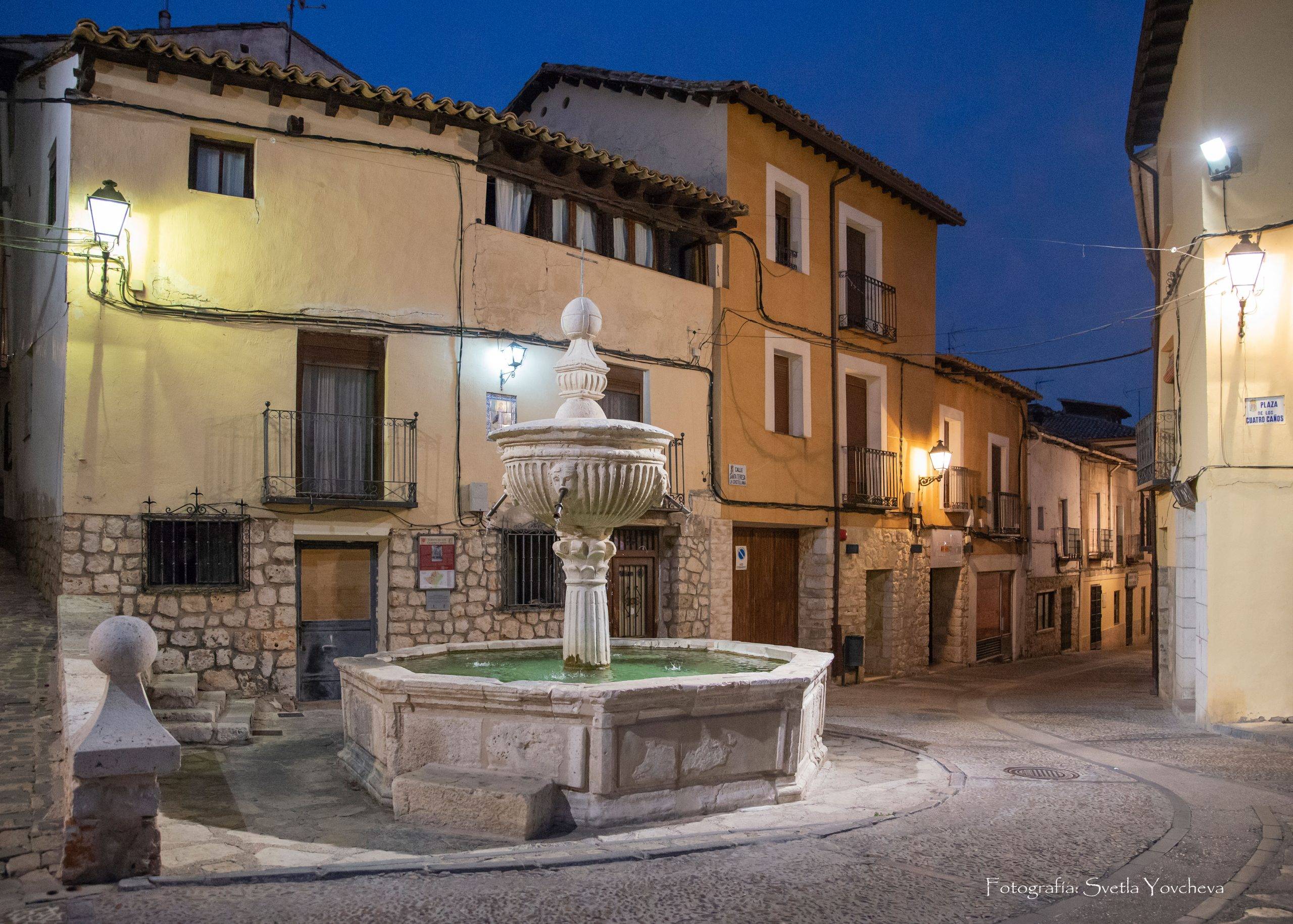 Plaza de los cuatro caños web